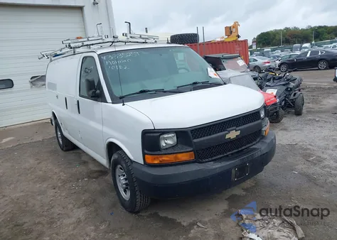 2015 Chevrolet Express 2500 Work Van from USA, damaged, VIN 1GCWGFCF4F1155534